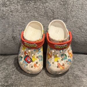 CROCS Kids Pokémon Clogs with Red Strap Size 11
